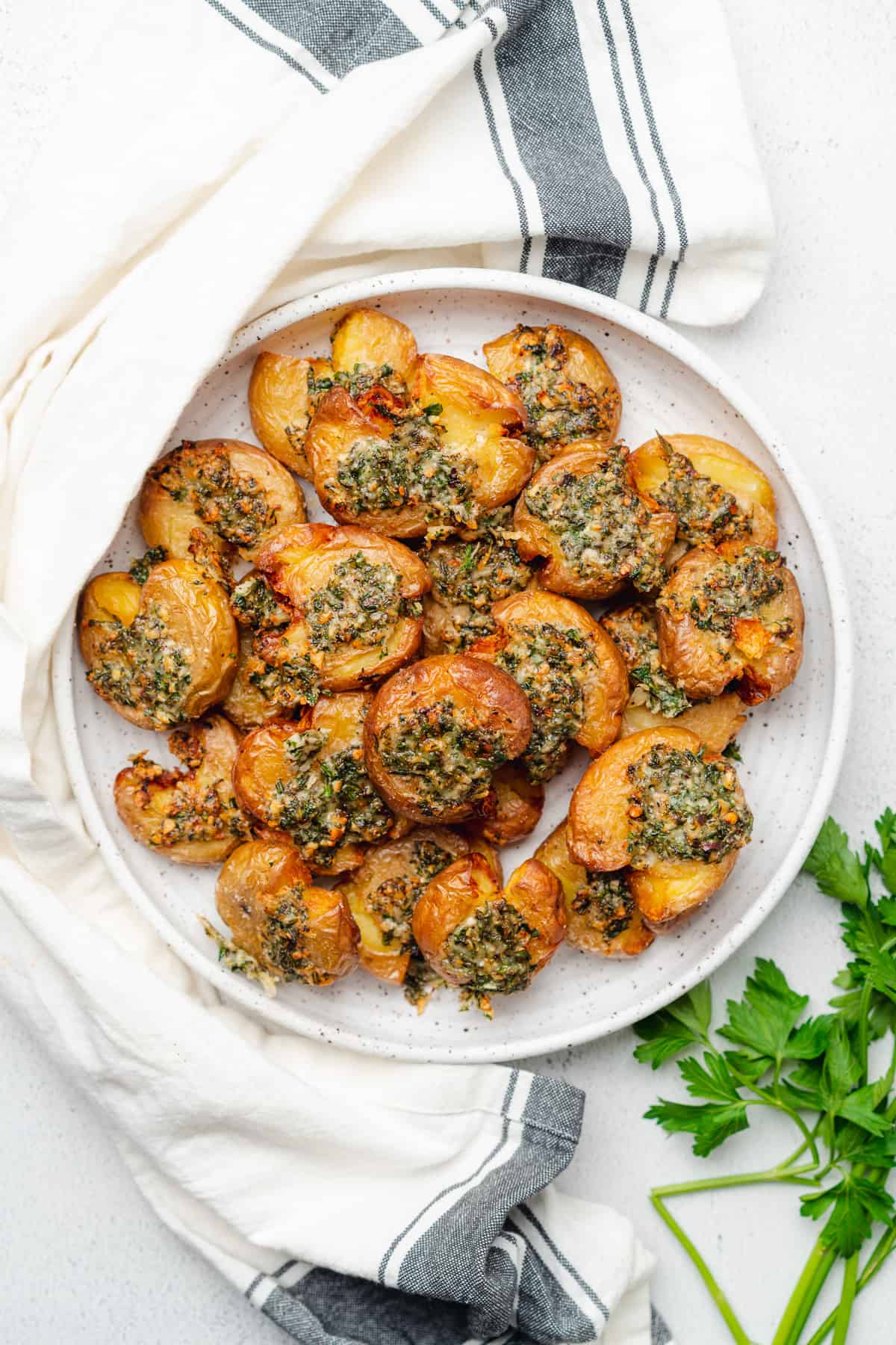 crispy air fryer smashed potatoes with garlic and herbs